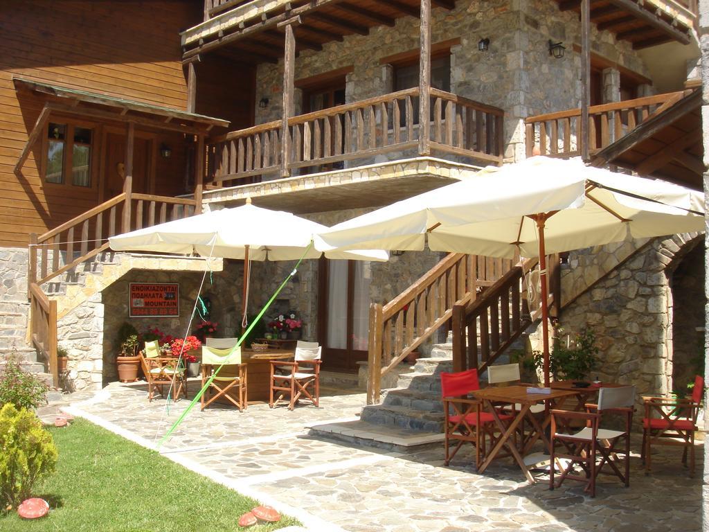 Apartamento Efharis Filoxenon Feneos Habitación foto